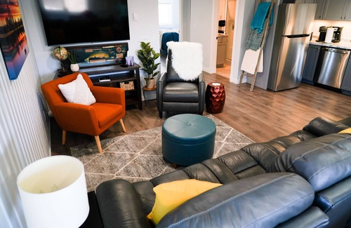 Four Corners Apartment | Peaceful Private Loft in Central Location