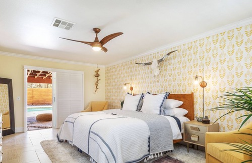 Twentynine Palms House | Peaceful Retreat w/ Chef's Kitchen*Pool*Fire Pit *Hot Tub