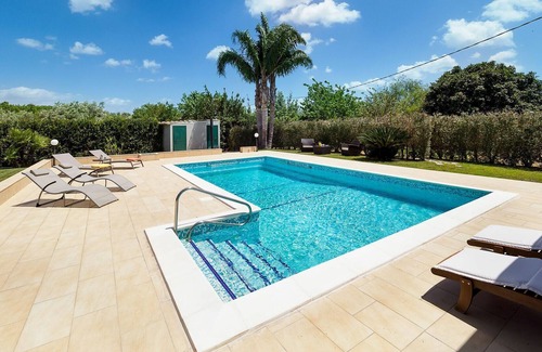 Ispica House | Peaceful retreat with PRIVATE POOL at 8 km from the soft beach of Punta Ciriga
