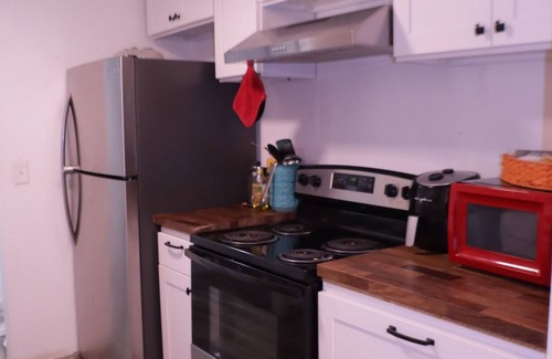 Federal Way Condo | Peaceful Sanctuary 2 bed