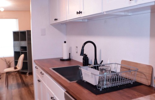 Federal Way Condo | Peaceful Sanctuary 2 bed