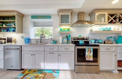 Saugatuck House | Peaceful, serene, and one-of-kind are just a few ways to describe this absolute