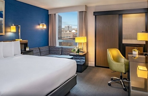 East Cambridge Hotel | Peaceful Stay in a Pet-Friendly Unit with Pool! Near MIT!