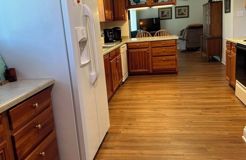 Foley House | Peachtree Cottage. Quality, comfort, & convenient location.