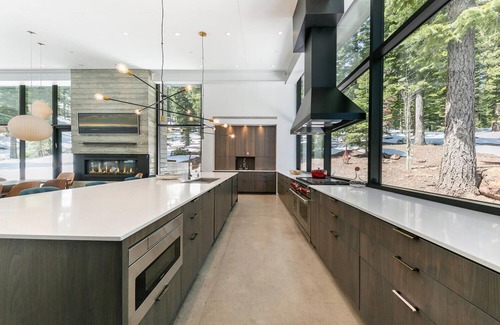 Truckee House | Peak Perfection at Martis Camp - Monthly Rental - Sleeps 18 - Includes Guest House