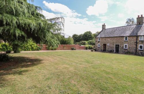Swaffham House | Pear Tree Cottage