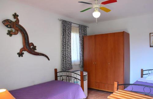 Paliki House | Pear Tree Cottage