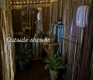 Muston Other | Pear Tree Hut at Carr house farm