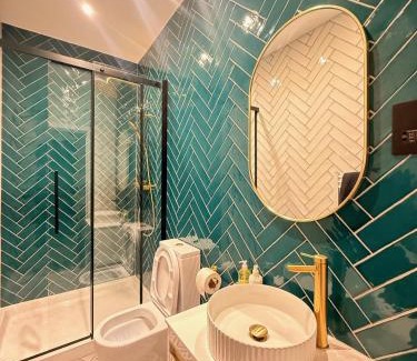 Cole Green Hotel | Pear Tree Inn