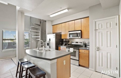West Campus Apartment | Pearl #604 xxxxxxxxx