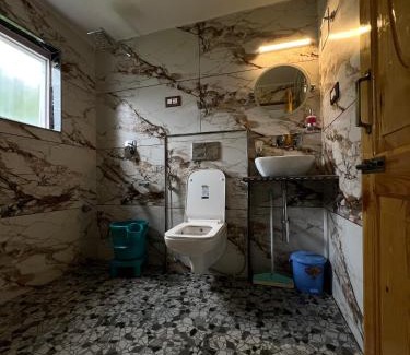 Pahalgam Hotel | Pearl Residency Pahalgam