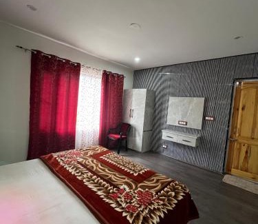 Pahalgam Hotel | Pearl Residency Pahalgam