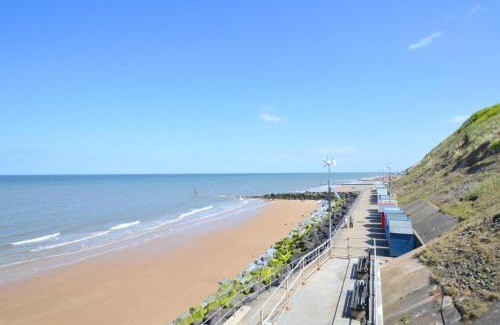 Sheringham House | Pebble Cottage