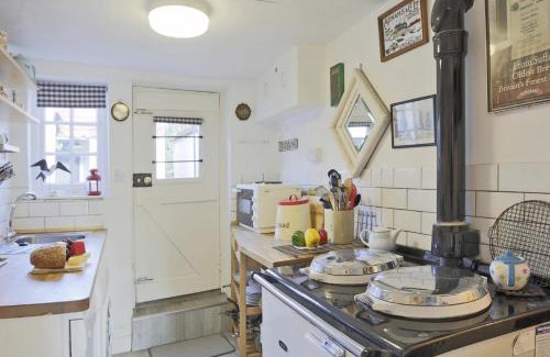 Southwold House | Pebbles Cottage