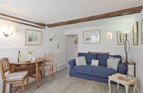 Southwold House | Pebbles Cottage