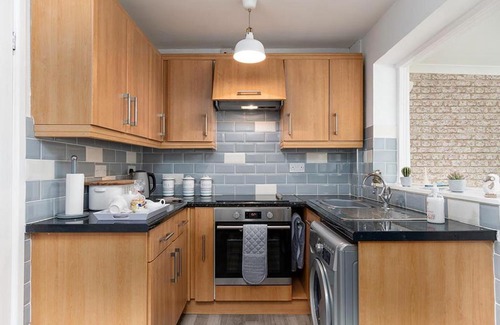 Llanddulas House | Pebbles Reach