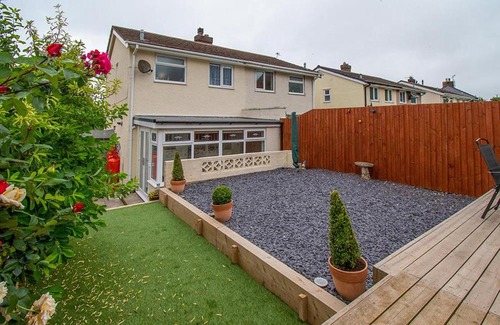 Llanddulas House | Pebbles Reach