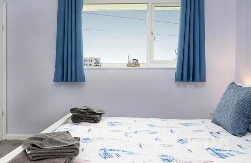 Llanddulas House | Pebbles Reach