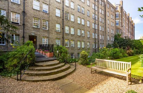 Chelsea Apartment | Pelham Court Apartments
