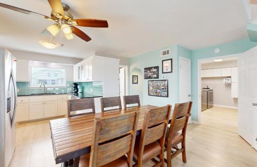 Rockport House | Pelican Life