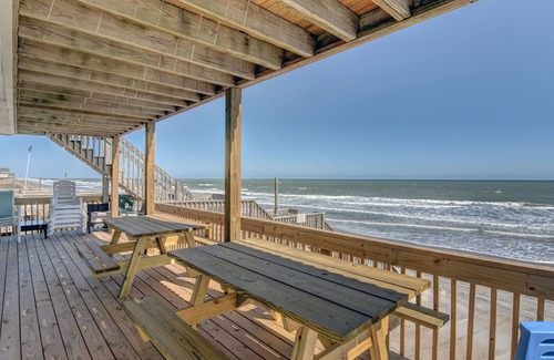 Surf City House | Pelican's Landing beachfront Home - recent 250K renovation
