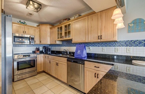 South Nags Head House | Pelican's Paradise | 150 ft from the beach | Private Pool, Hot Tub | Nags Head