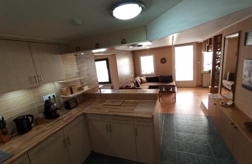 Balatonkiliti Apartment | Pelso Holiday Apartments Bambusz