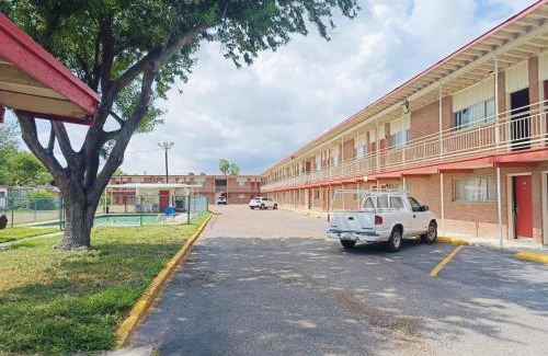 Pharr Hotel | Pen Ann by Belvilla Pharr McAllen TX