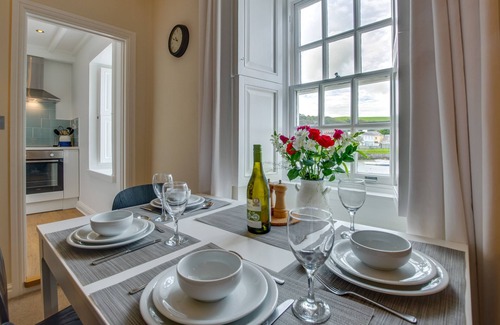 Aberaeron Apartment | Pen Cei Apartment - Two Bedroom Apartment, Sleeps 4