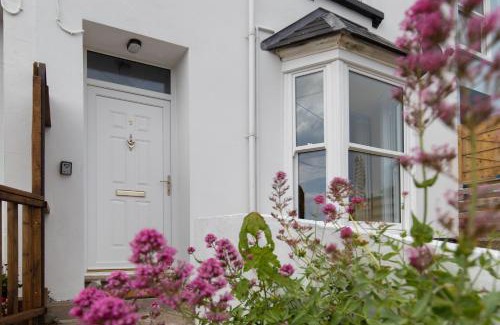Penally House | Penalun House - Beautiful Sea Views