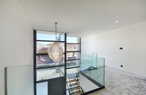 Empuriabrava Villa | PENI LUJOSA CASA CANAL PENI,4ha, PISCINA, AMARRE 25m,WIFI