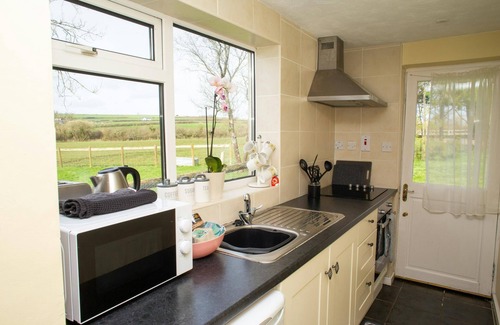 Tan-y-groes Cottage | Penlon Annex, Aberporth