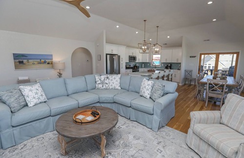 Southern Shores House | Penny Swan - Wake up to beautiful ocean views from this oceanside 7BR home w/Private Pool!