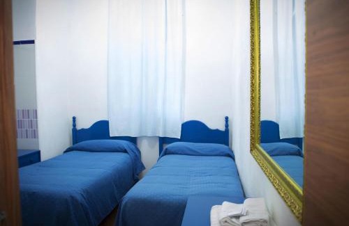 San Bartolome House | Pensión Santa María la Blanca