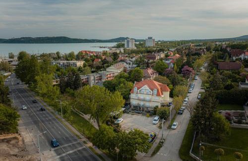 Balatonfured Bed & Breakfast | Pensili Apartmanház Balatonfüred