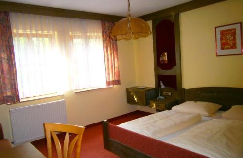 Obertrubach Hotel | Pension Drei Linden