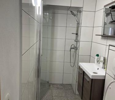 Ruedesheim am Rhein House | Pension-Einfach Übernacht in Rüdesheim am Rhein