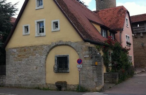 Rothenburg Old Town Bed & Breakfast | Pension Freund