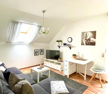 Volkerode Apartment | Pension Hühnermühle
