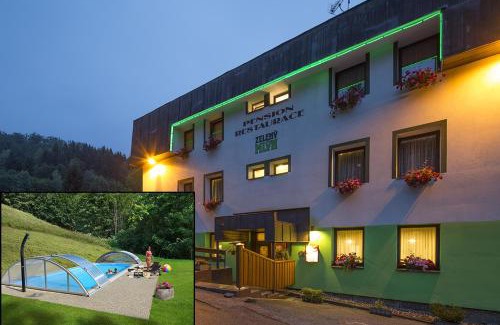 Zacler House | Pension & restaurace Zelený Mlýn Žacléř