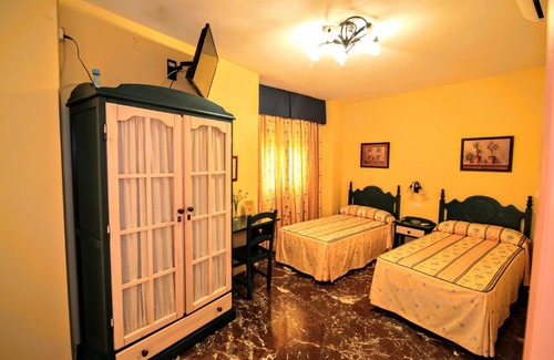 Durcal House | Pension Rural La Fonda