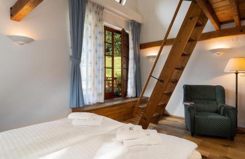 Spindleruv Mlyn House | Pension Slunečnice & Panorama Restaurace Farma