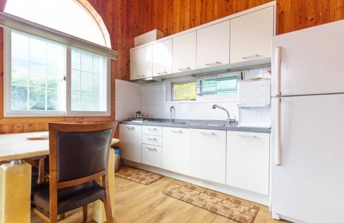 Yangpyeong House | Pension Yangpyeong Lake Cabins