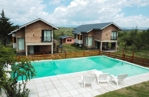 Villa General Belgrano House | Pentagrama, casas de campo