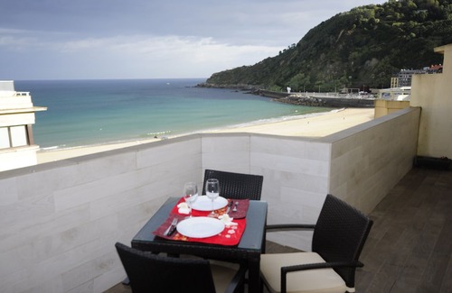 Gros Apartment | Penthouse Brisas. Frontbeach Sea Views!