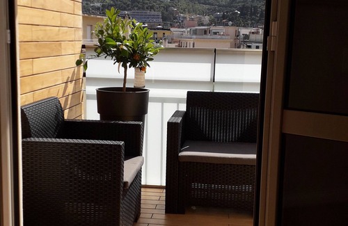 Alassio Apartment | PENTHOUSE JUST RENOVATED 50 METERS FROM THE SEA, CAR BOX 5 MINUTES FROM THE ACCOMMODATION