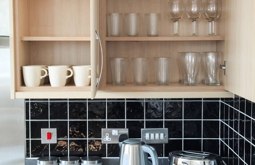 Liverpool Apartment | Penthouse-Parking-Contractors, LongStay - 20%