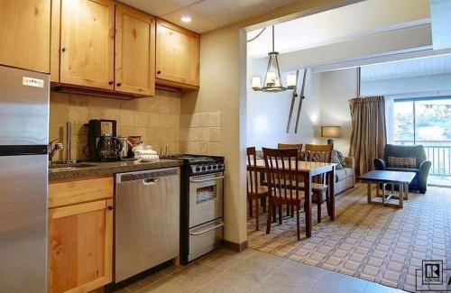 Steamboat Springs Apartment | Penthouse Ski-In Ski-Out Above Sheraton 1bd 1.5ba