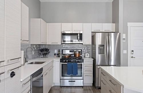 Downtown Salt Lake City Apartment | Penthouse w/Capital VIEWS! NEW!