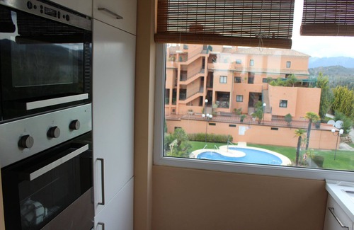 Marbella Apartment | Penthouse with golf and ocean views in Elviria